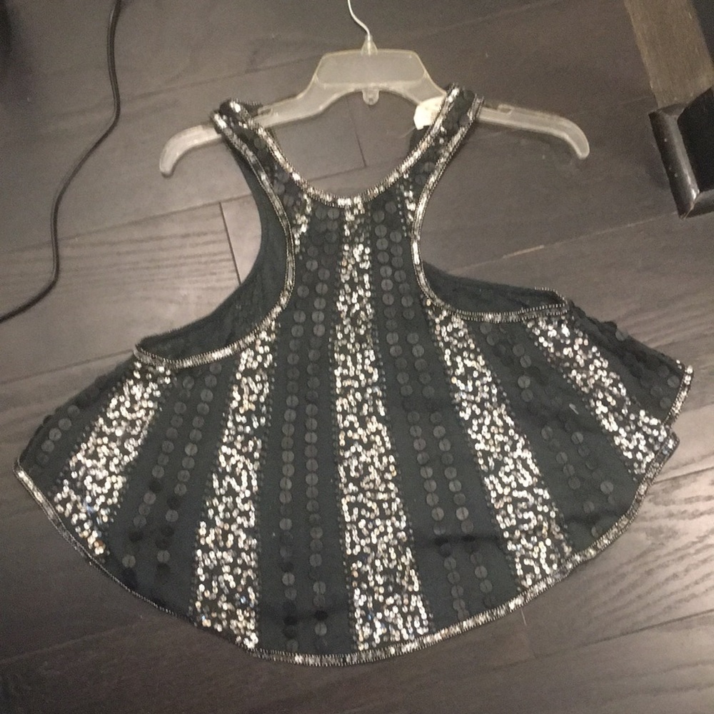 Urban outfitters crop top